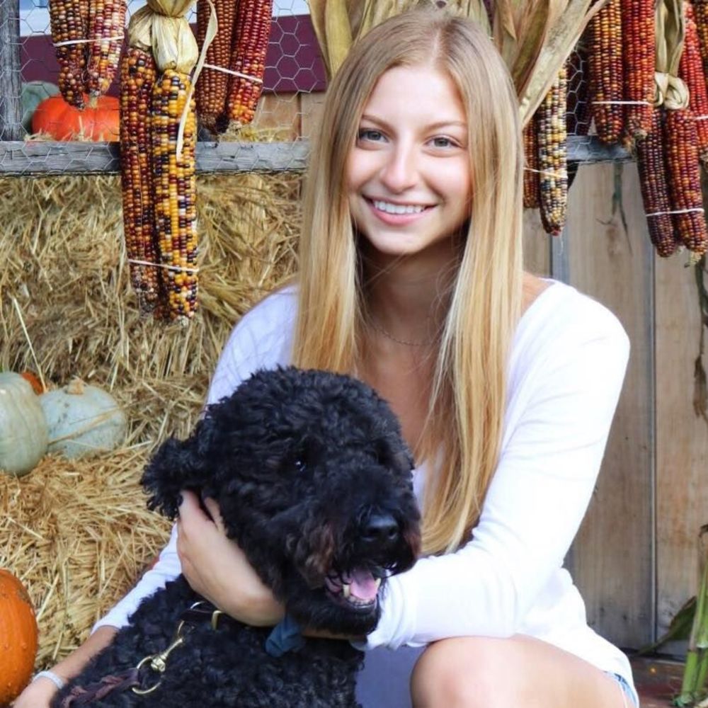 Meet your Posher, Katie
